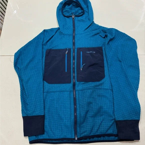Rare Patagonia Men's XL R3 Hoody Reversible